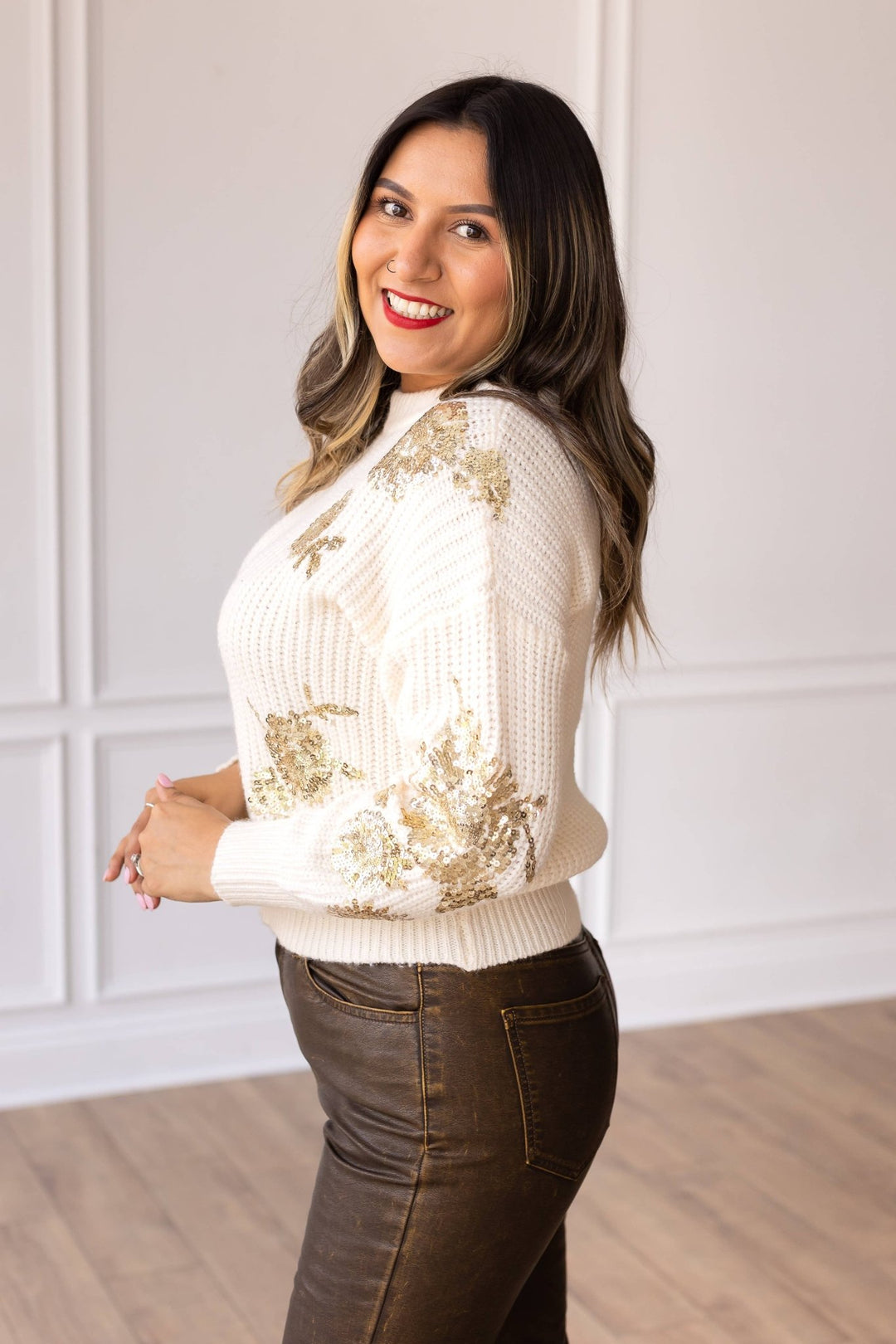 Champagne Garden Sweater in Ivory - Curvy - Lolo Viv Boutique