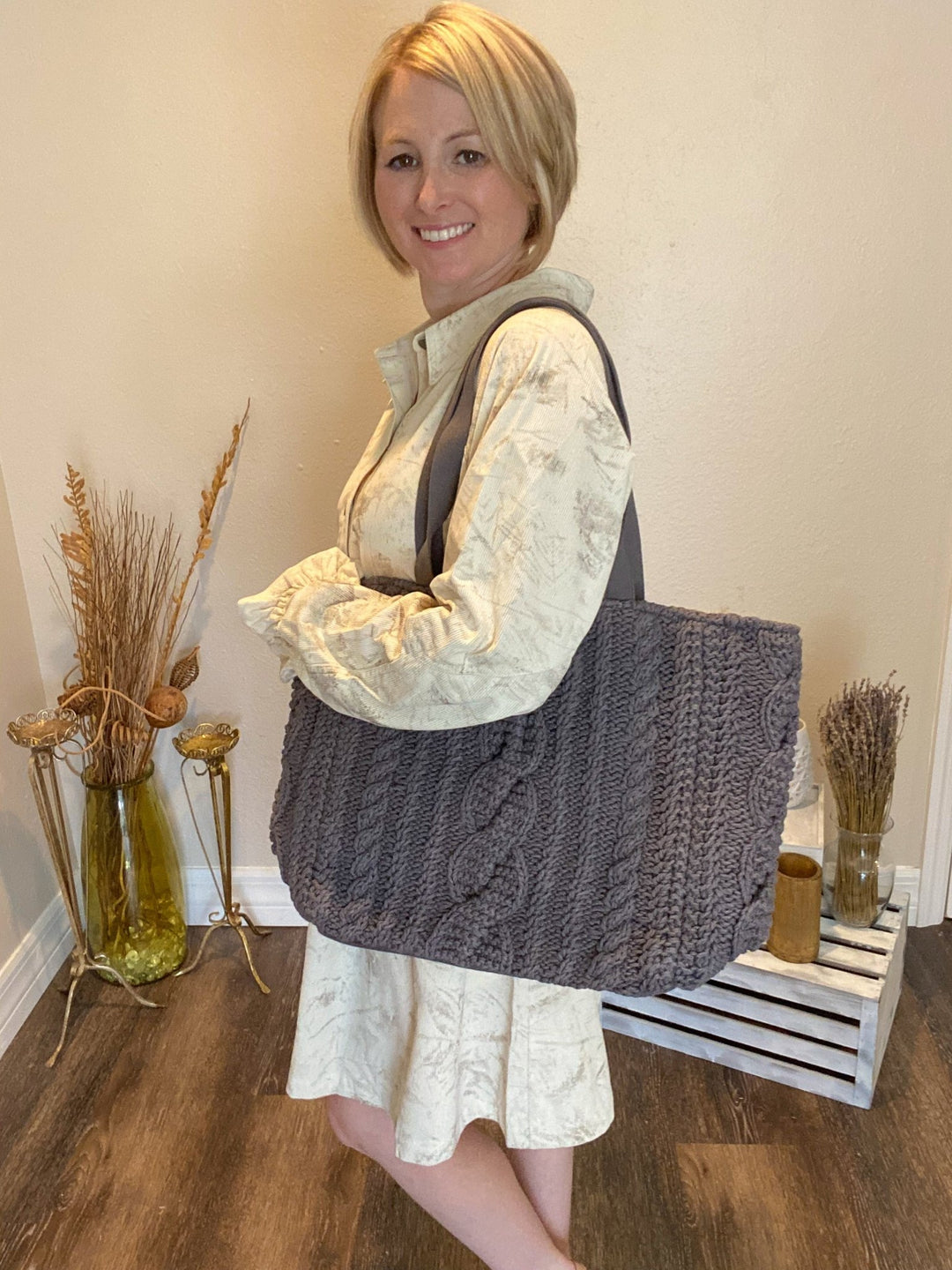 Gray Cable Knit Tote - Lolo Viv Boutique