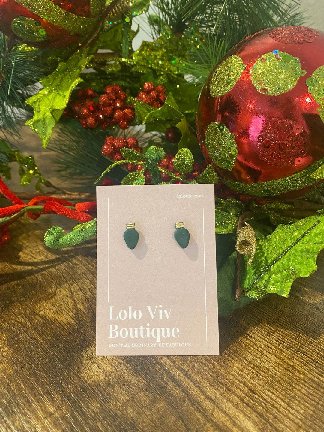 Green Christmas Light Bulb Earrings - Lolo Viv Boutique