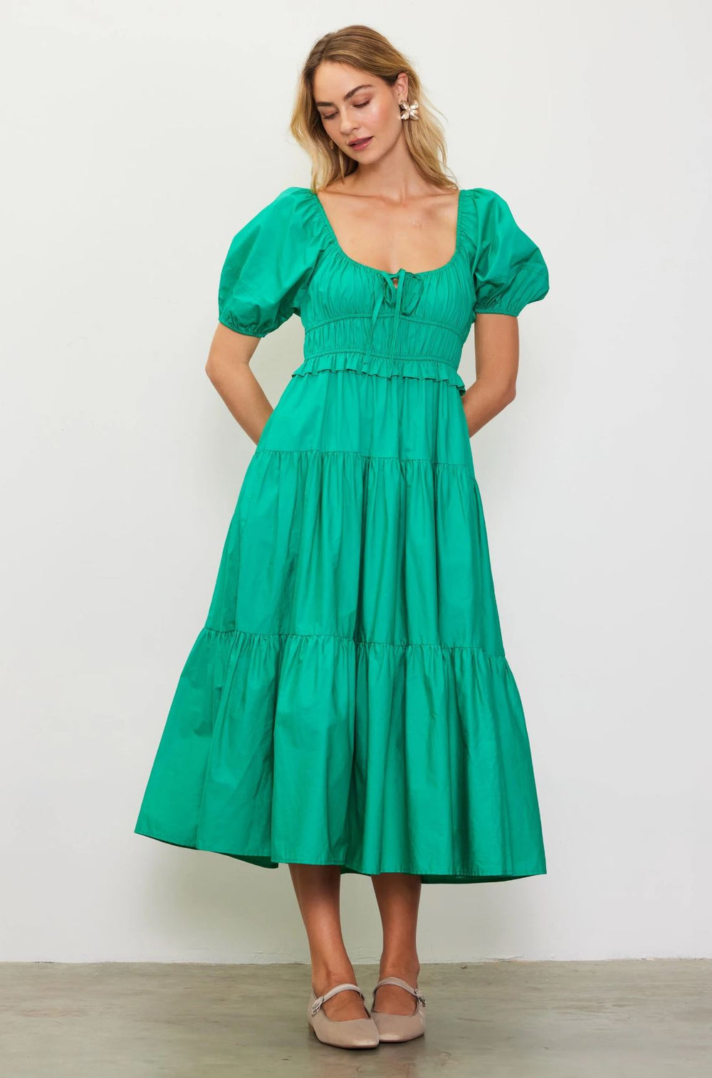 Green Short Puff Sleeve Tiered Midi Dress - Lolo Viv Boutique