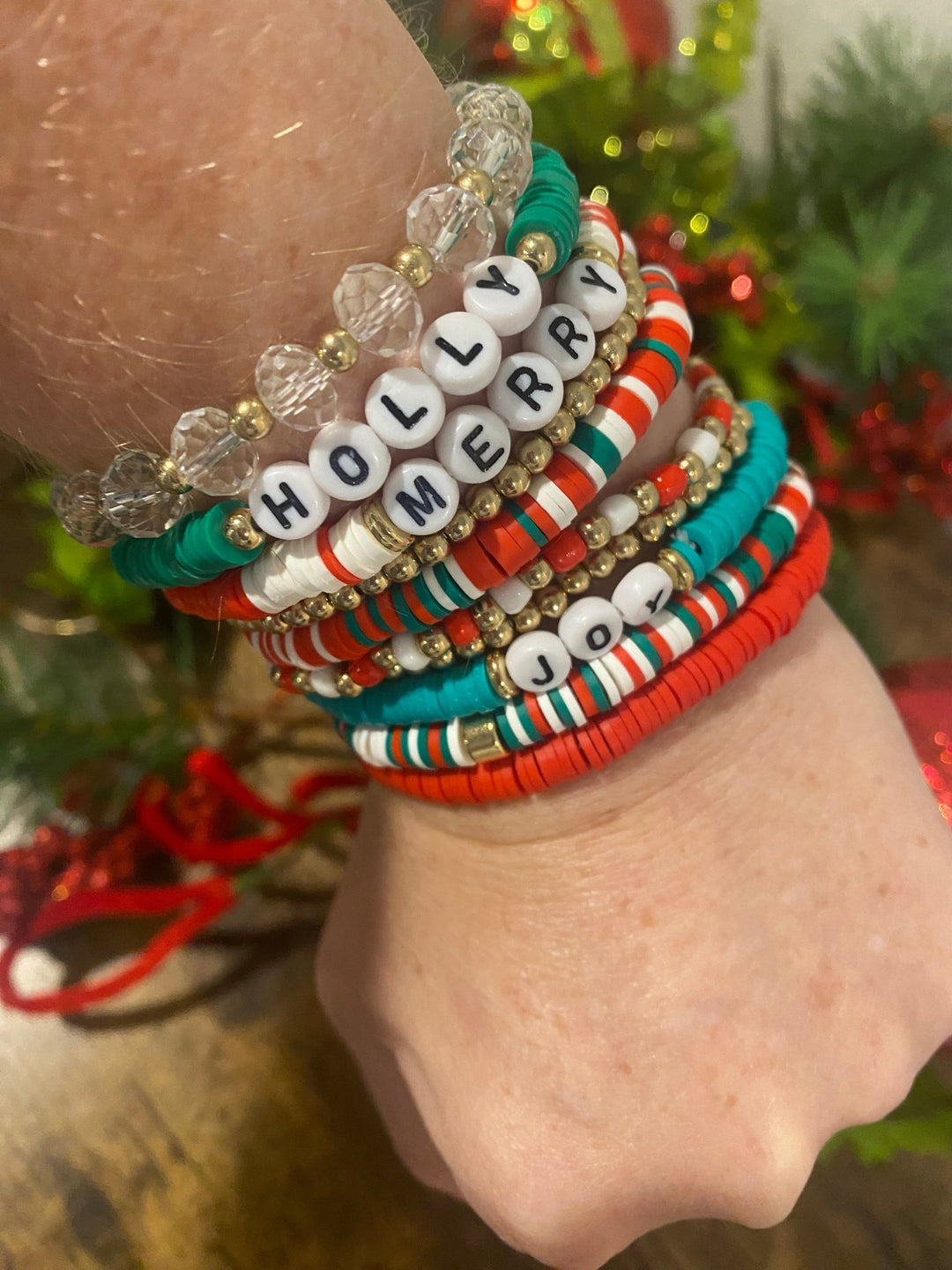 Set of 10 Stackable Christmas Bracelets - Lolo Viv Boutique